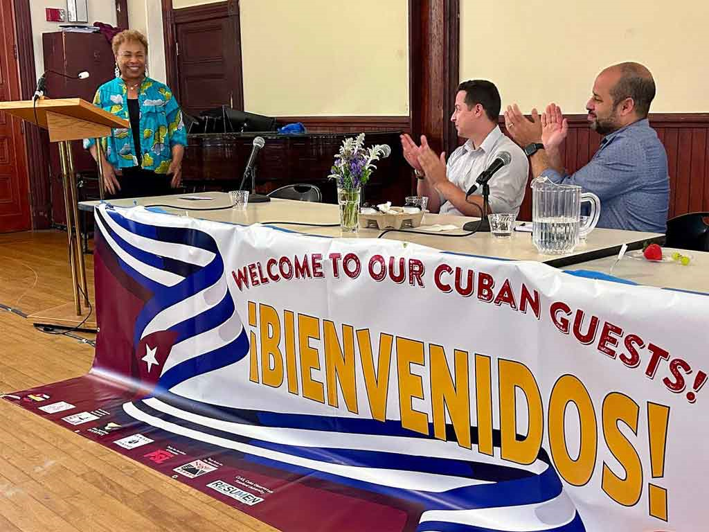 Alcaldesa_de_Oakland_Barbara_Lee_reitera_su_solidaridad_con_Cuba