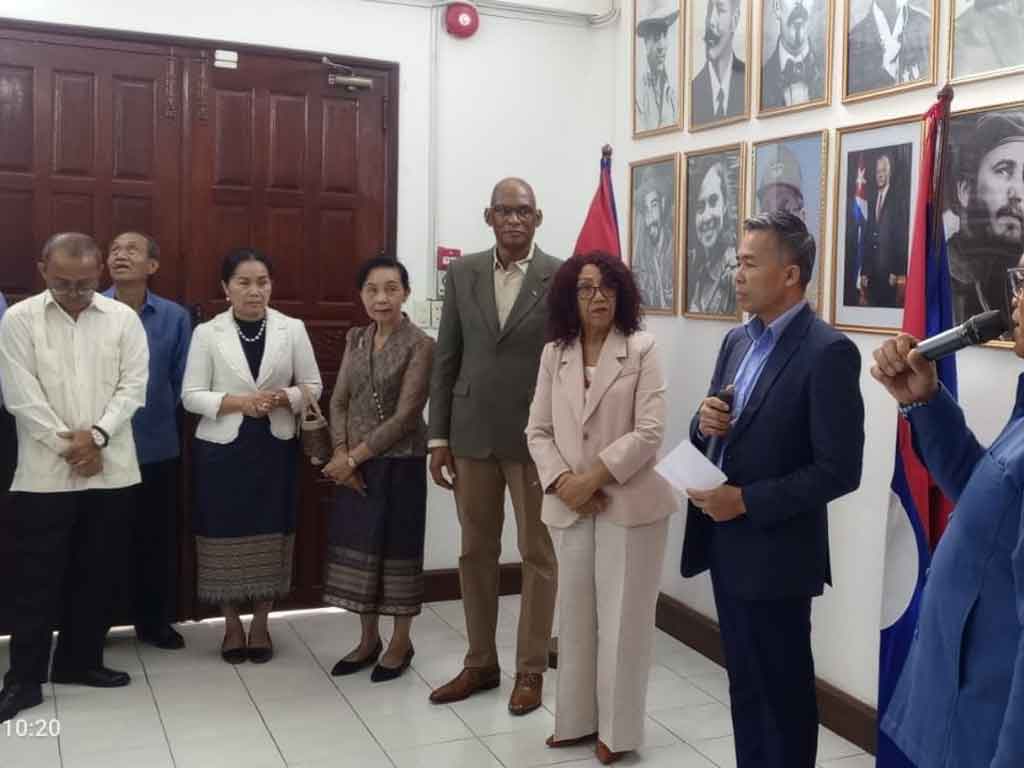 Inician en Laos programa conmemorativo “100 años con Fidel” Inician en Laos programa conmemorativo “100 años con Fidel”