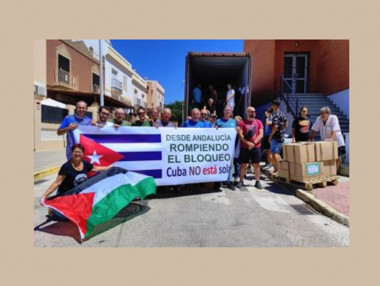 Contenedor con materiales sanitarios para Cuba desde España
